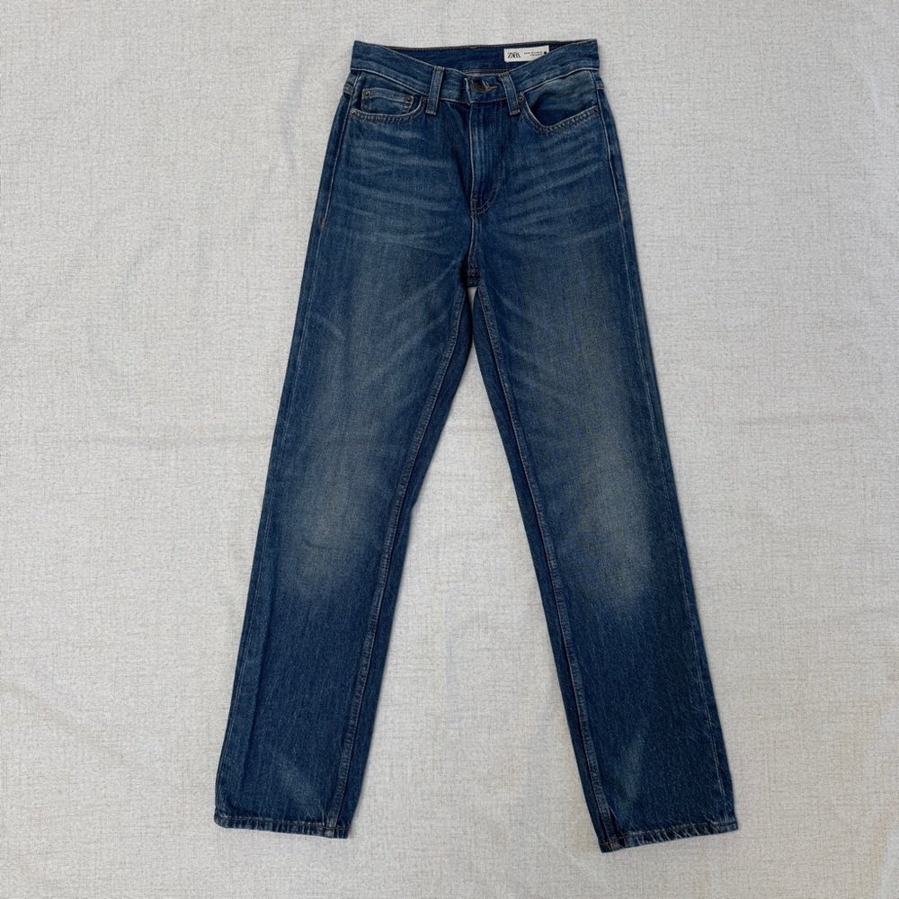 Zara high rise Deep Blue Straight Jeans